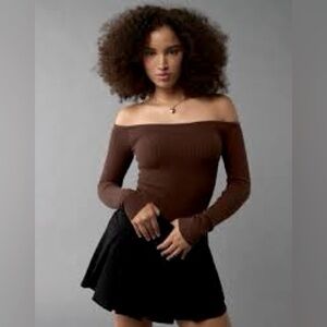 AE long sleeve off-the-shoulder sweater bodysuitt